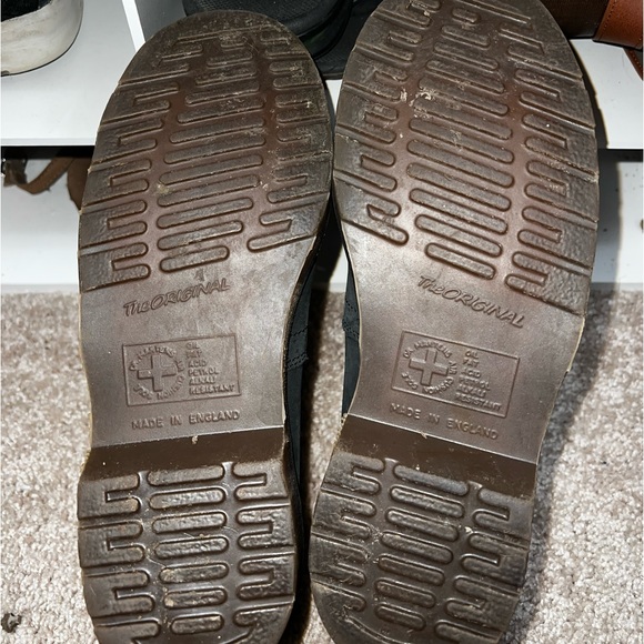 Made In England Dr Martens slip on boots - Picture 2 of 4